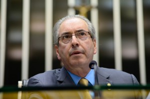 Eduardo Cunha é acusado de ter mentido à CPI ao negar que possui contas no exterior