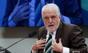 Ministro de Dilma afirmou confiar em senadores, que analisarão processo