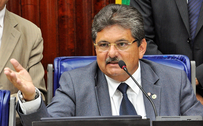 Expectativa do deputado e presidente da ALPB, Adriano Galdino, é que com a medida, seja reduzido cerca de R$ 400 mil mensalmente