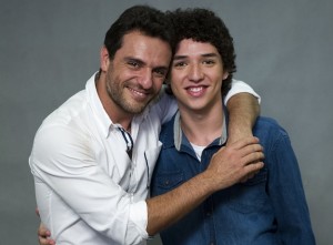 Rodrigo Lombardi e João Vitor Silva no lançamento de Verdades Secretas (Estevam Avellar/TV Globo)