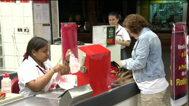 Comércio teve a maior queda do país