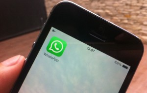 Nova versão do WhatsApp para iPhone tem opção de reduzir consumo de dados (Foto: Marvin Costa/TechTudo)