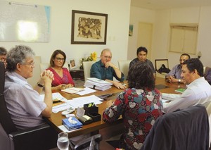 Anúncio foi feito durante reunião entre o governador Ricardo Coutinho, auxiliares do Governo e representantes dos professores (Foto: Divulgação/Secom)