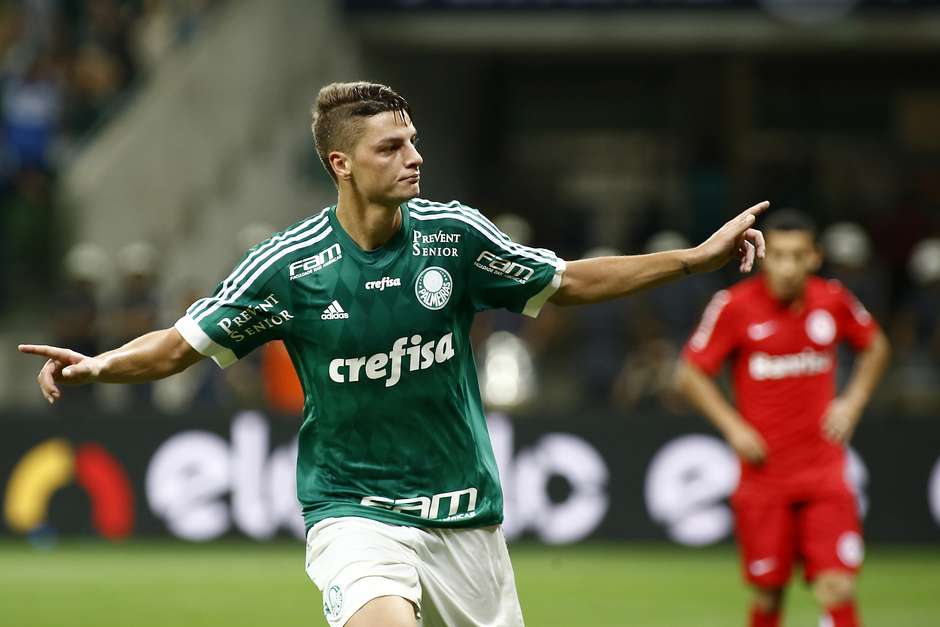 Volante Andrei Girotto fez o gol que deu a classificação ao Palmeiras