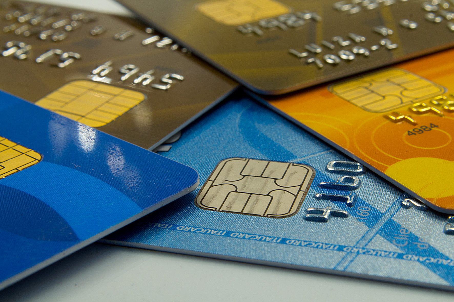 Compras com cartão de crédito e débito crescem 9% em 2015 (Foto: Marcos Santos/USP Imagens)