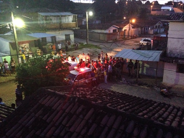 Homicídio em João Pessoa aconteceu em sede de time de futebol (Foto: Walter Paparazzo)