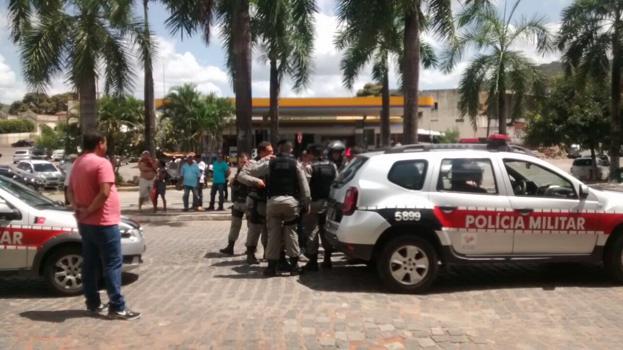 Jovem foi preso no terminal rodoviário de Guarabira quando ele seguia em um ônibus intermunicipal para João Pessoa (Foto: Reprodução/WhatsApp)