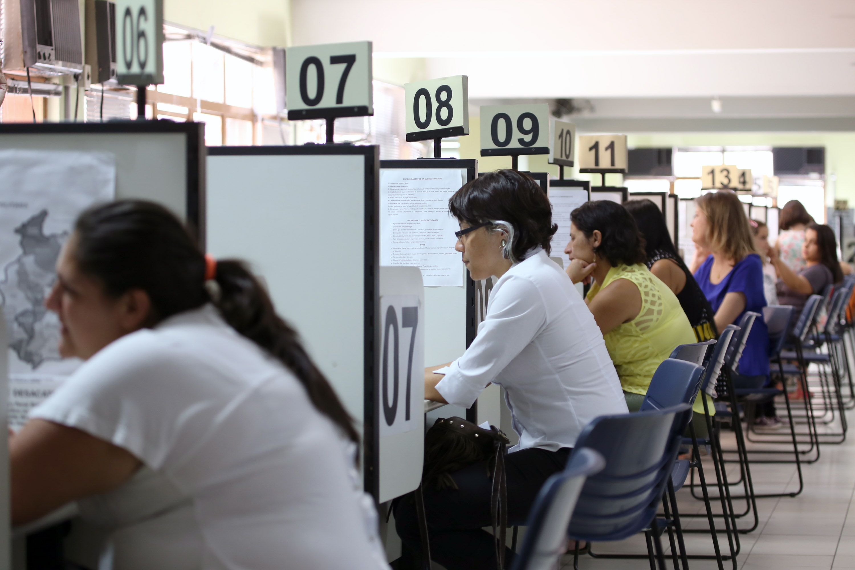 221 vagas estão disponíveis em seis cidades da Paraíba. (Foto: José Fernando Ogura/ANPr/Arquivo)