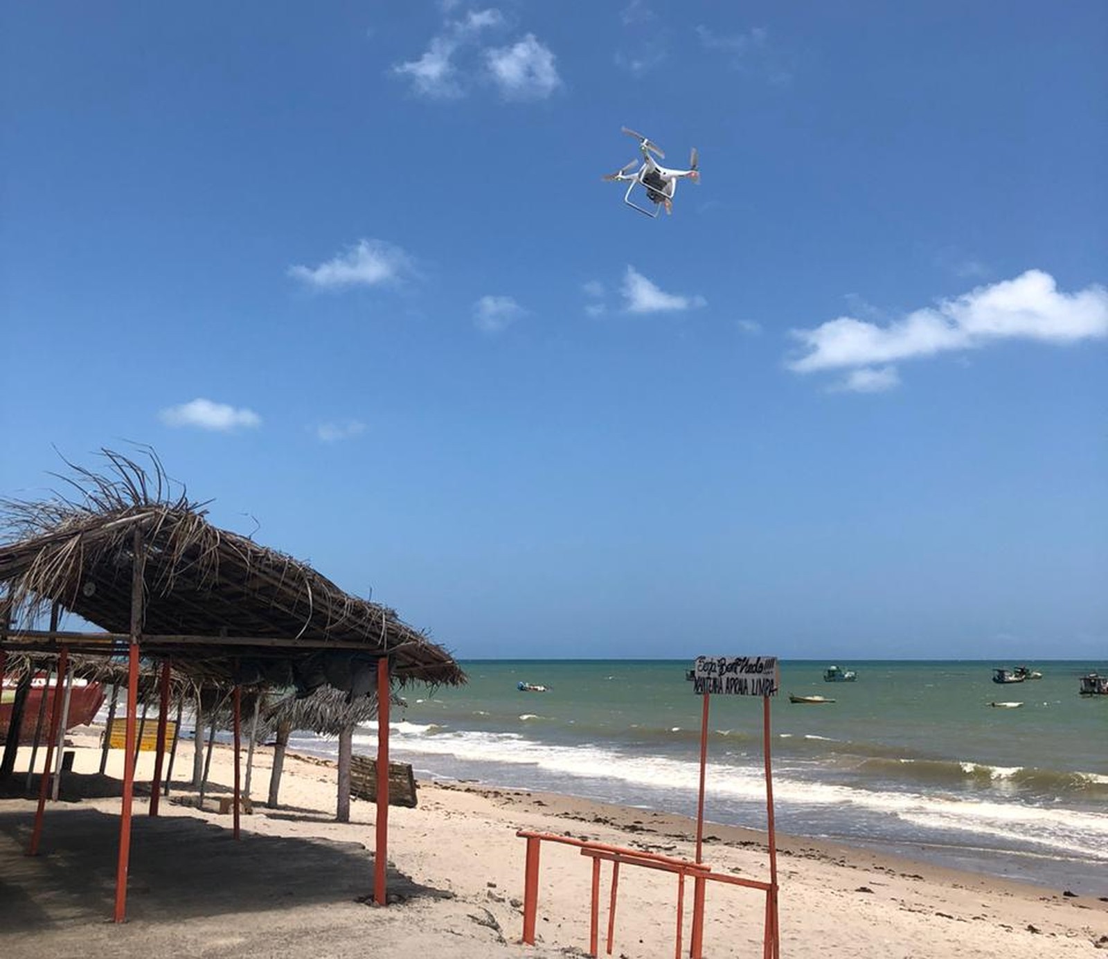 Drones foram usados no monitoramento das praias de Pitimbu, Litoral Sul da Paraíba — Foto: Divulgação/Polícia Militar da Paraíba