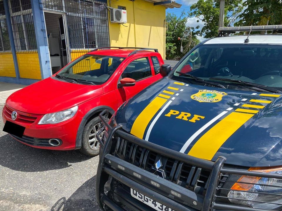 O homem que foi detido informou que adquiriu o carro em feira livre que ocorre no município de Solânea por R$ 14 mil, valor muito abaixo do que é comercializado no mercado